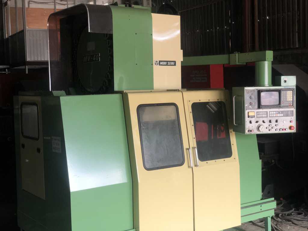 Phay Cnc MORI SEIKI MV40